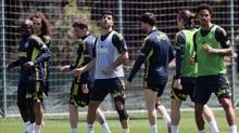 Fenerbah�e, Konyaspor ma��n�n haz�rl�klar�na devam etti