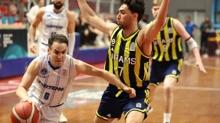 Konya B�y�k�ehir Belediyespor, Fenerbah�e'yi eleyerek yar� finalde