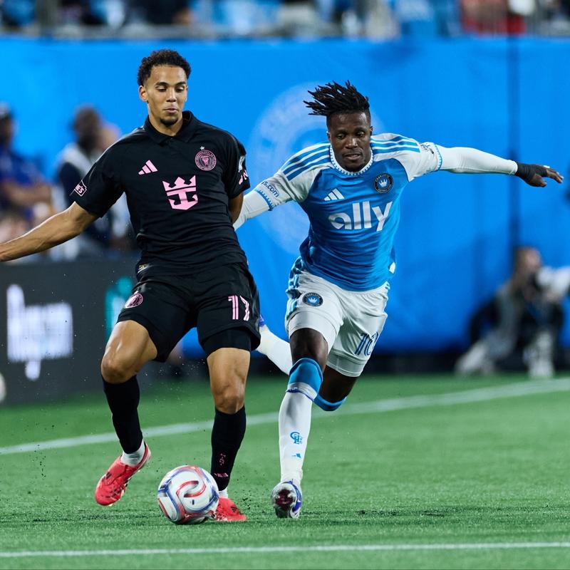 Wilfried Zaha, MLS'te kal�yor!