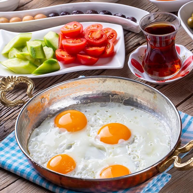 Y�llard�r yanl�� biliyormu�uz: Yumurtay� asla b�yle pi�irmeyin! T�m proteini yok oluyor