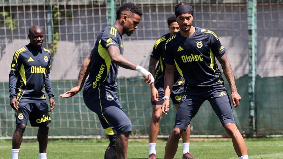 Fenerbahçe'de Konyaspor mesaisi devam etti
