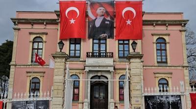 CHP'li belediyeden toplu ula��ma zam: Vatanda�lar isyan etti