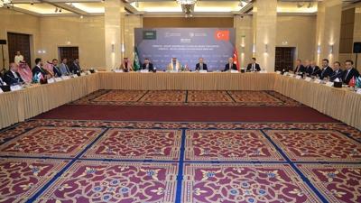 Yeni sayfa a��l�yor! T�rkiye ile Suudi Arabistan masaya oturdu