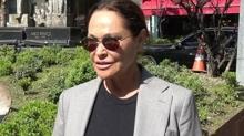 H�lya Av�ar resti �ekti! 'Sokak r�portaj� benim i�in bitti2