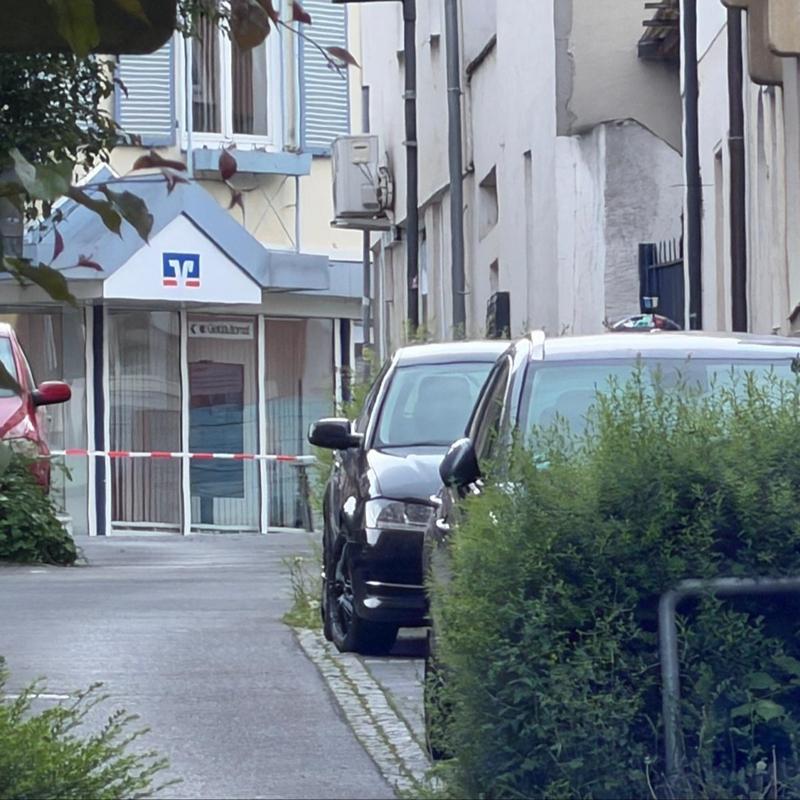 Almanya'da rehine krizi! �zel kuvvetler sevk edildi