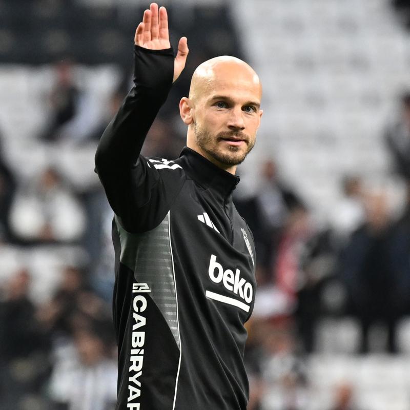Be�ikta�'tan ayr�laca�� iddia edilmi�ti! Vaclav Cerny'den cevap geldi