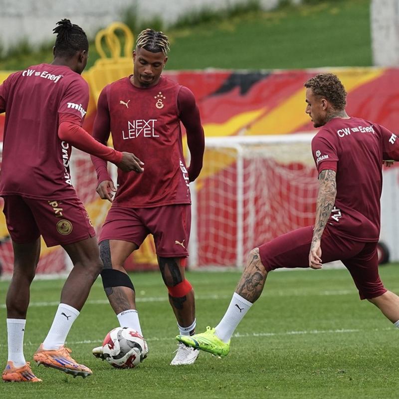 Galatasaray, �ampiyonluk ma�� �ncesi �al��malar�n� tamamlad�