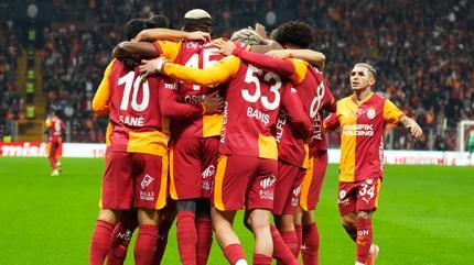 Galatasaray �ampiyonluk i�in sahada! Rakip Antalyaspor