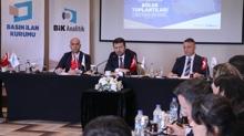 Bas�n sekt�r�nde ''ortak masa'' d�nemi: ��z�m i�in ileti�im vurgusu