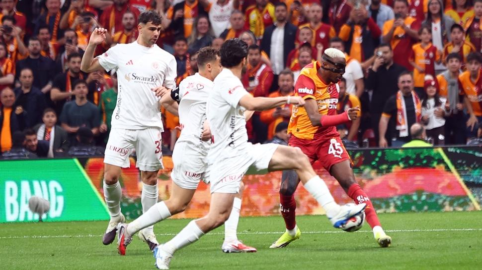 Antalyaspor'da, Galatasaray deplasmanında 2 sakatlık birden