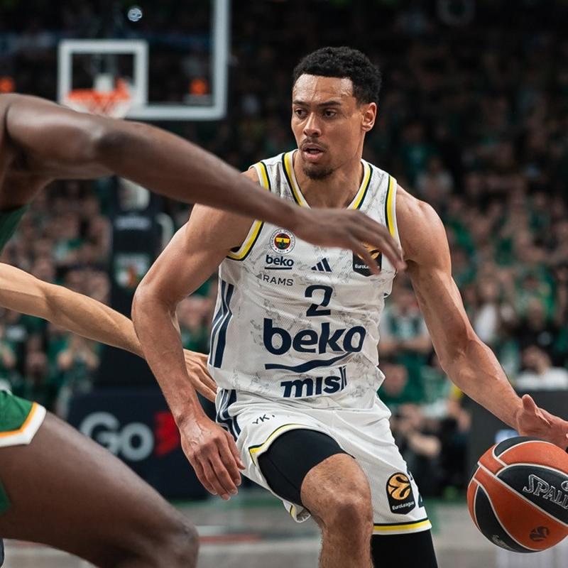 Fenerbah�e D�rtl� Final'de