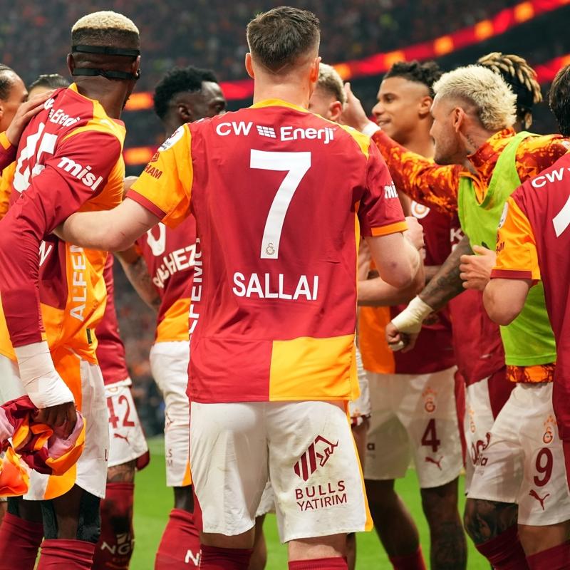 Galatasaray'�n rakibi Antalyaspor! ��te muhtemel 11'ler...