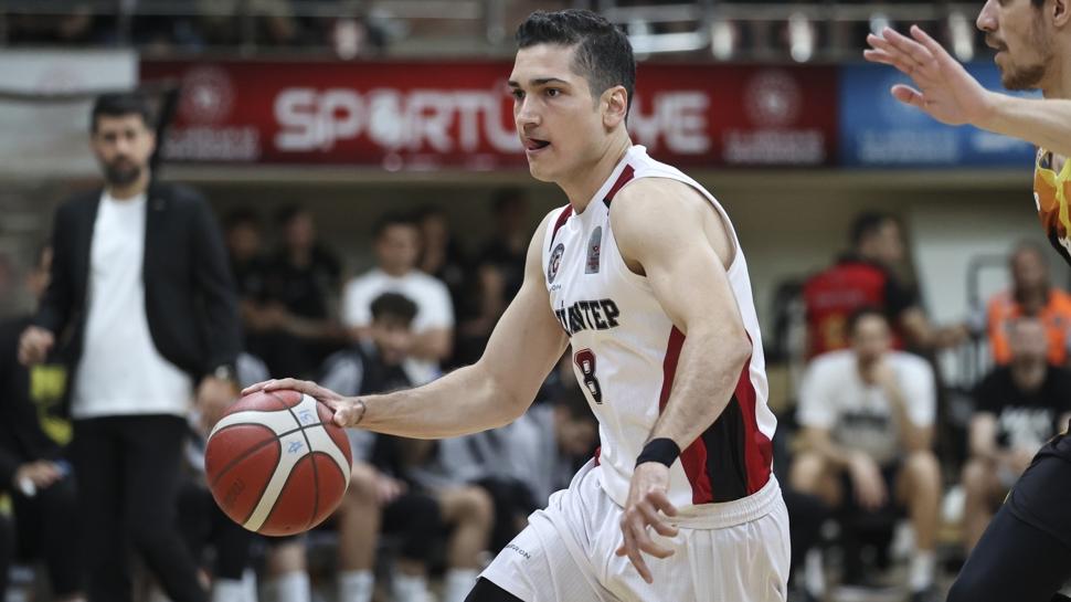Gaziantep Basketbol, Süper Lig'e çok yakın