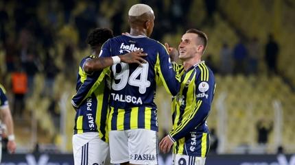 Fenerbah�e, Konyaspor'a konuk olacak! ��te muhtemel 11'ler...