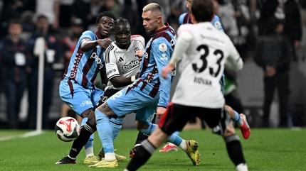 Derbide kazanan Trabzon! Be�ikta�'tan bir kay�p daha...
