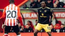 Manchester United, Sunderland deplasman�nda 2 puan b�rakt�