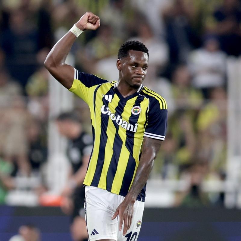 Jhon Duran'dan fla� hamle! Galatasaray'�n payla��m�n� be�endi