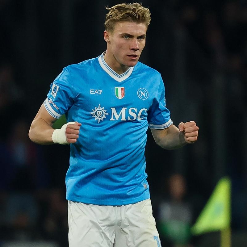 Napoli, Rasmus Hojlund'un bonservisini almaya haz�rlan�yor