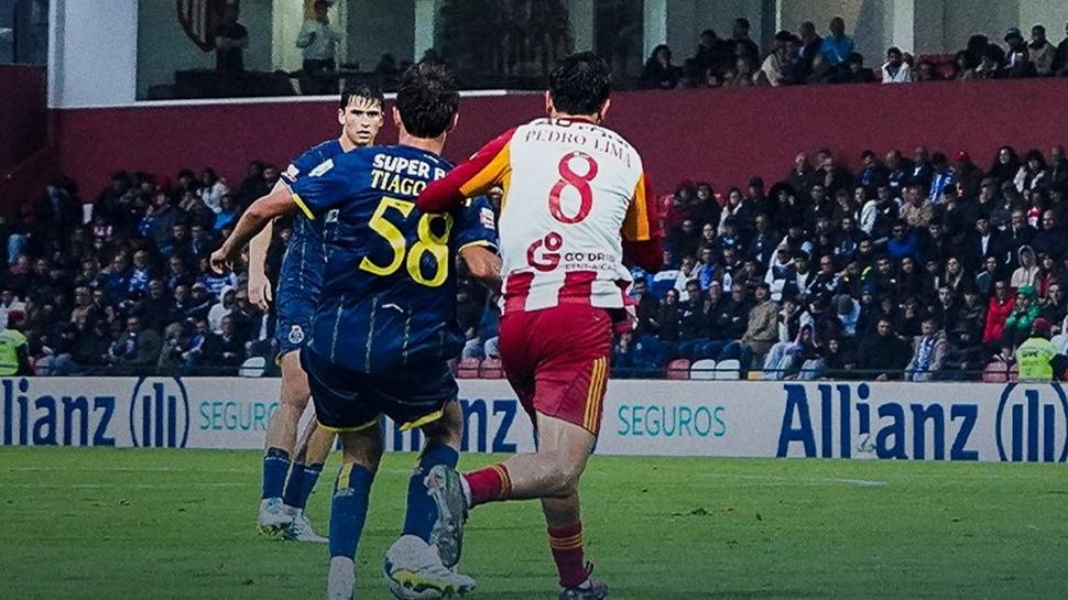Şampiyon Porto, deplasmanda 3 golle kayıp