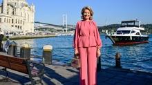 Bel�ika Krali�esi Mathilde, �stanbul'da! Bo�az'�n incisi Ortak�y'� gezdi