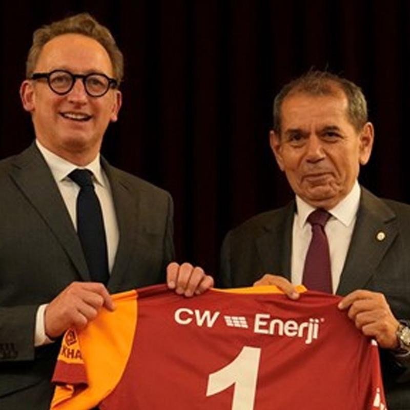 Boris Dillies'ten Galatasaray Lisesi'ne ziyaret!