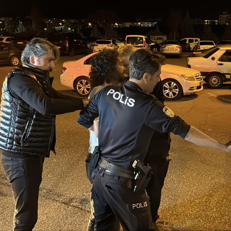 Nev�ehir'de film gibi olay... Tedavi i�in gittikleri evde esir al�nd�lar