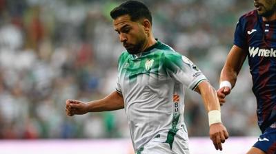 Bursaspor'da kaptan veda etti: Muhammet Demir ile yollar ayr�ld�
