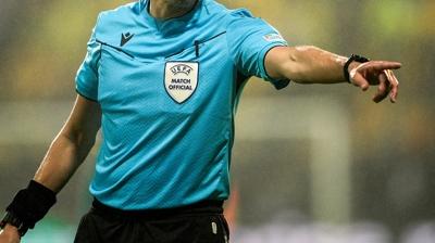 UEFA, final ma�lar�n�n hakemlerini a��klad�!