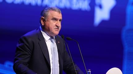 Bakan Bak'tan Berkay Erer'e tebrik!