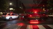 Trump'�n kat�ld��� programda silahl� sald�r�: Zanl� t�m su�lamalar� reddetti