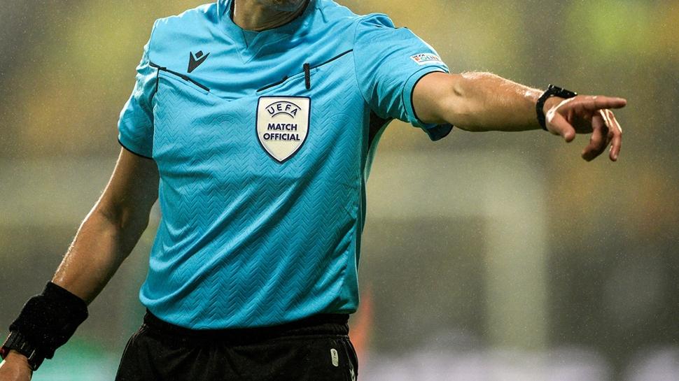 UEFA, final maçlarının hakemlerini açıkladı!