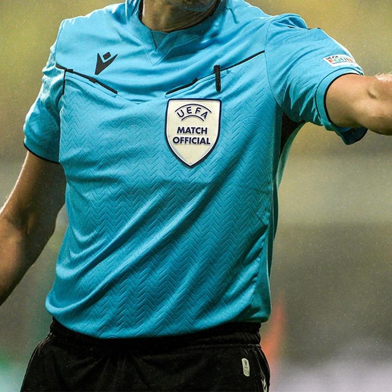 UEFA, final ma�lar�n�n hakemlerini a��klad�!