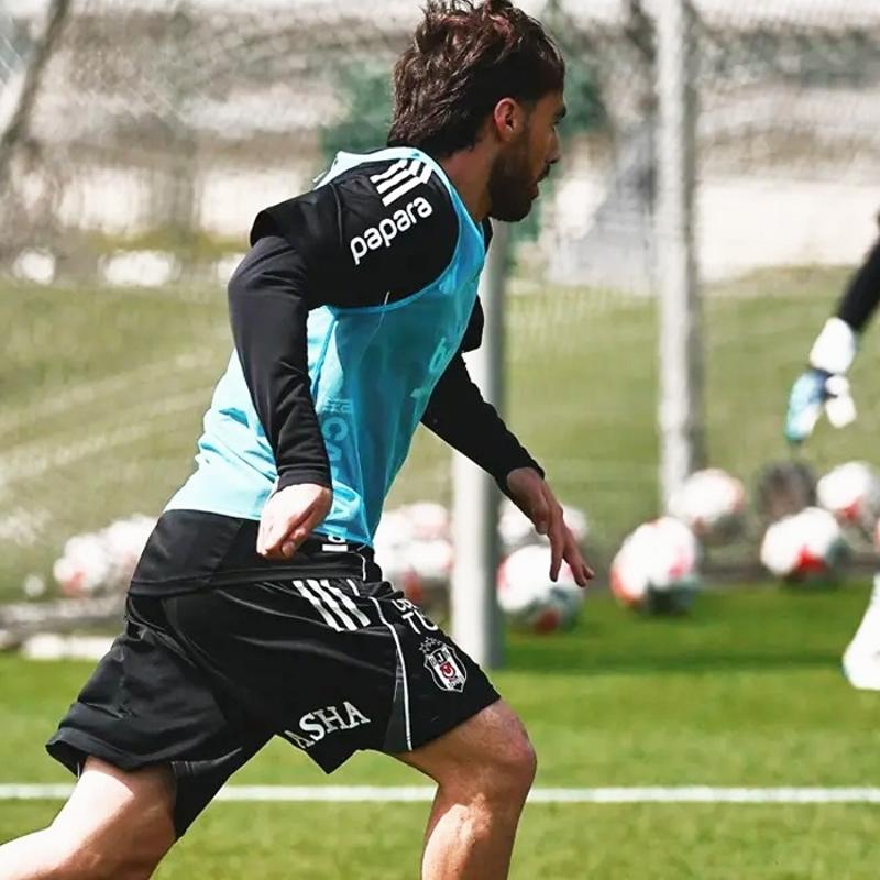 Be�ikta�, Rizespor mesaisine ba�lad�