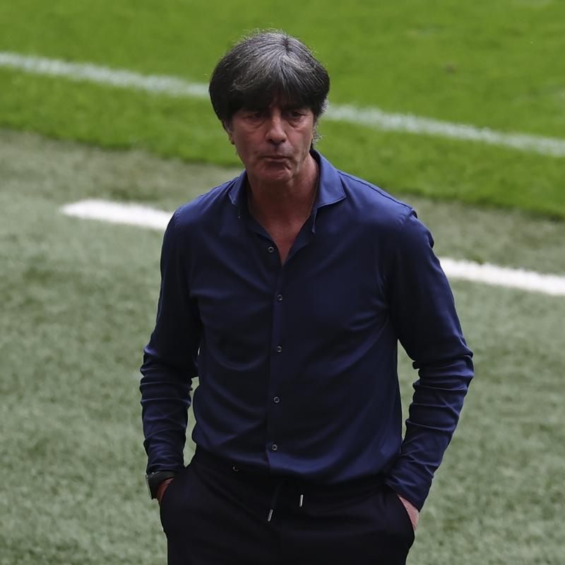 Joachim L�w: Belki beni heyecanland�racak bir teklif al�r�m