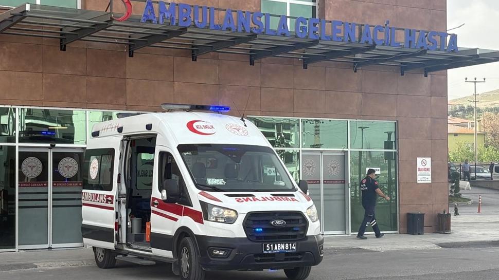 Niğde'de korkutan olay! 27 öğrenci hastaneye kaldırıldı