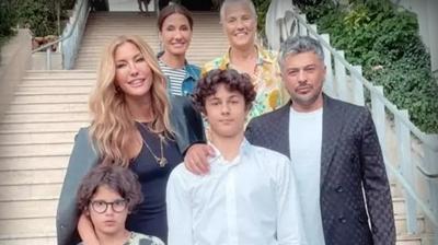 Emre Altu�'dan �a�la ��kel itiraf�! Bak�n evlilik teklifini nerede yapm��