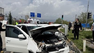 Kastamonu'da feci kaza: �ok say�da yaral� var