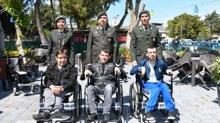 Mehmet�ik, 108 tekerlekli sandalyeyi ihtiya� sahiplerine ula�t�rd�