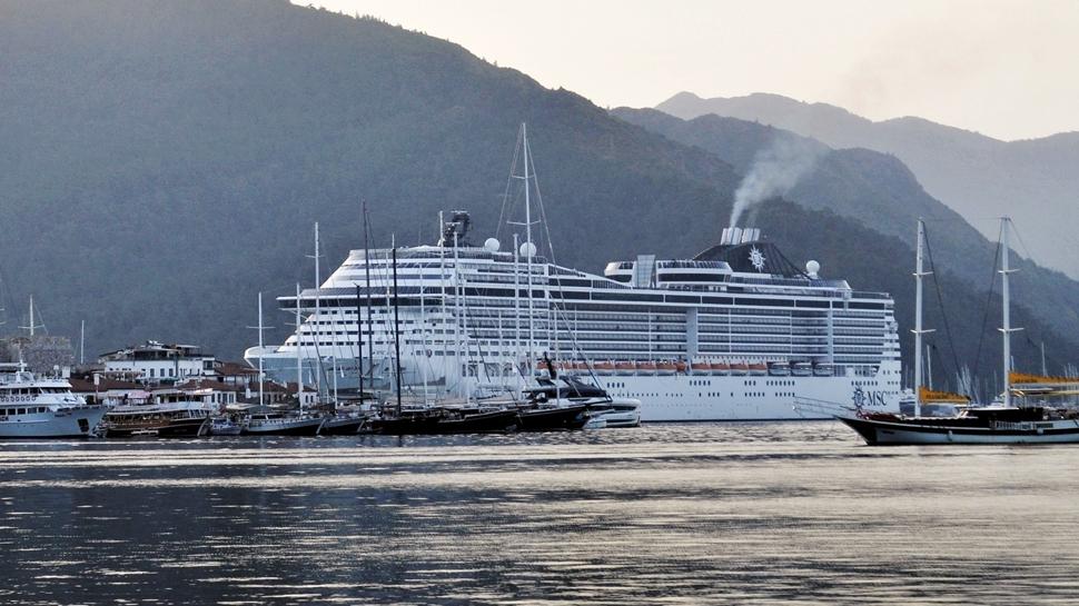 97 binlik nüfusa 125 bin turist... Marmaris'e akın edecekler