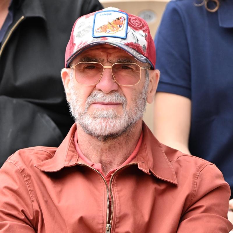 Cantona'dan Mervan Barguti i�in tasarlanan formaya destek