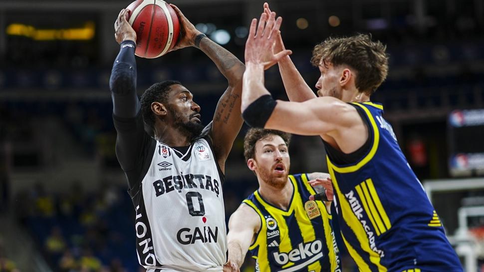 MAÇ SONUCU: Fenerbahçe Beko: 72 - Beşiktaş GAİN: 85