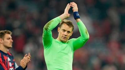 Bayern'de Manuel Neuer i�in karar ��kt�