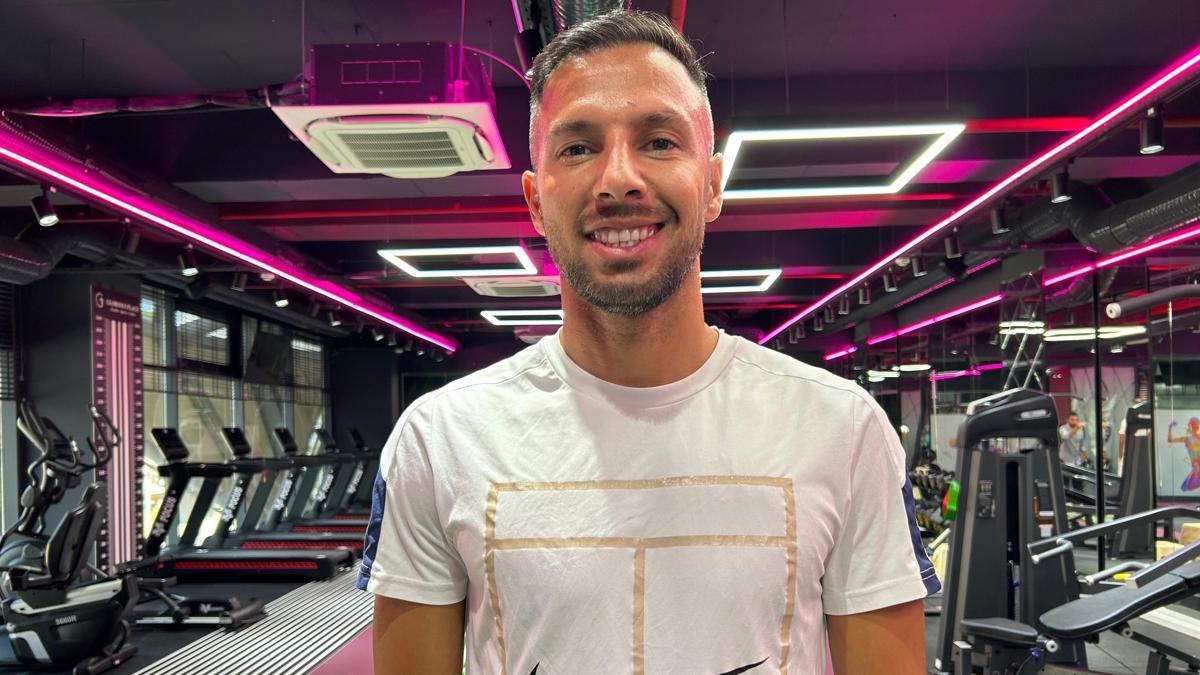 Yasin �ztekin  U�akspor  transfer haberleri foto�raflar� resimleri
