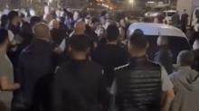 Bayrampa�a'da b��akl� deh�et! Polise sald�ran 7 ��pheli yakaland�