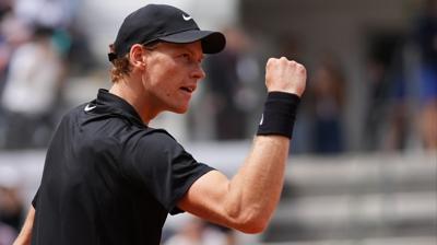 Jannik Sinner, Novak Djokovic'in rekorunu k�rd�