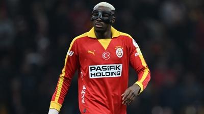 Transferde ad� ge�iyordu! Victor Osimhen'den a��klama