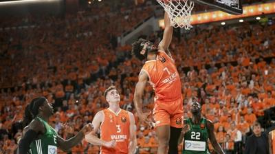 Valencia Basket, Ergin Ataman'l� Pana'y� ge�ti: Final-Four'a ad�n� yazd�rd�