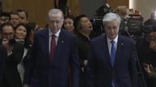 Ba�kan Erdo�an Kazakistan'da! Resmi t�renle kar��land�