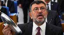 CHP'de ba�rol onun! Her ta��n alt�ndan A�baba ��k�yor