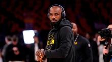 Lakers, LeBron ile masaya oturuyor
